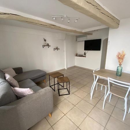 Maison De Village Courthezon Экстерьер фото